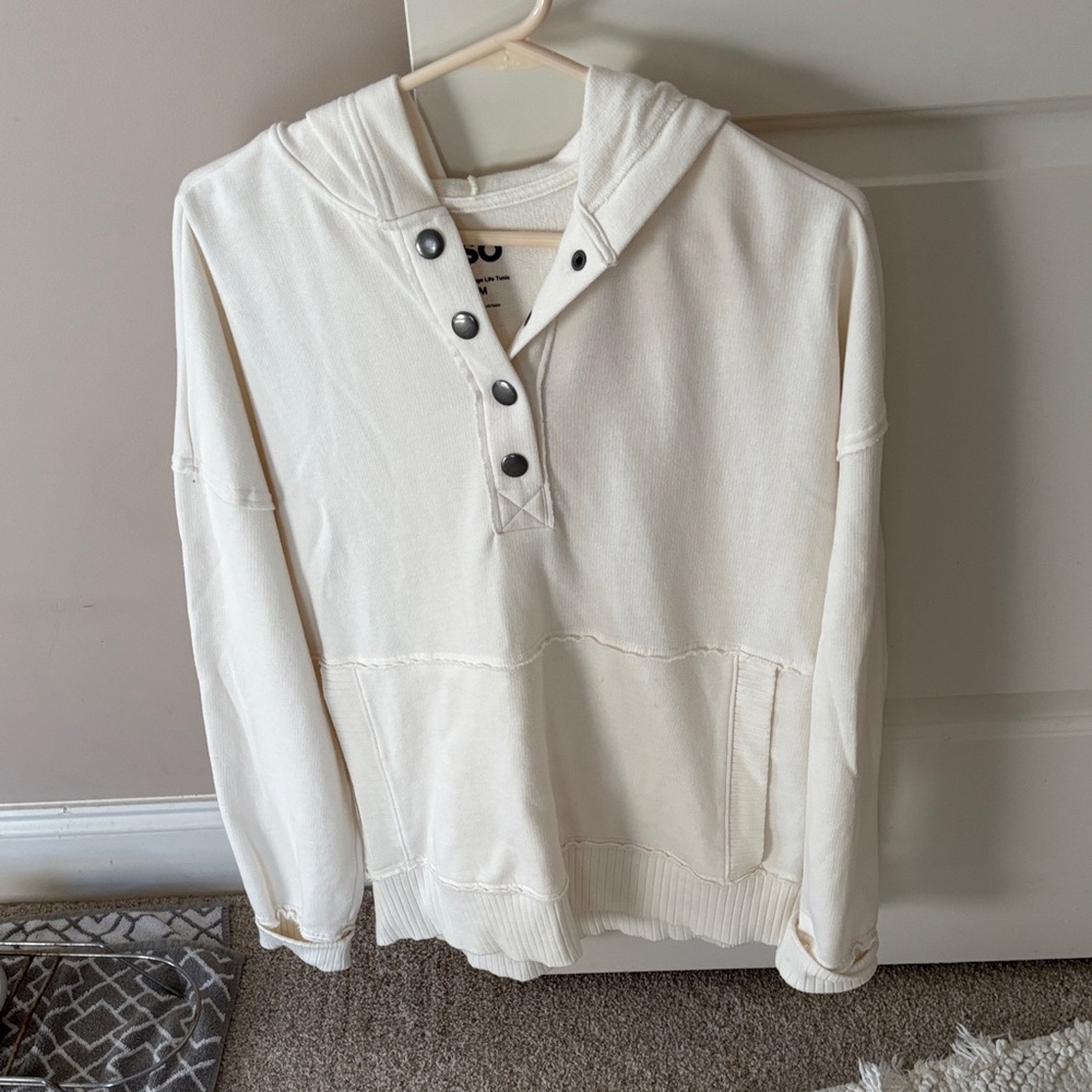 SO Off-White Hooded Tunic with Button Details